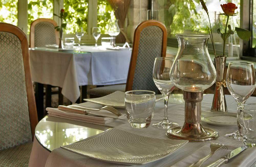 Hostellerie Du Passeur - Hotel & Restaurant - Climatisation Et Piscine Chauffee Les Eyzies Экстерьер фото