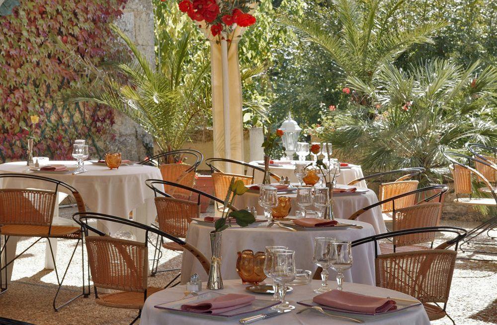 Hostellerie Du Passeur - Hotel & Restaurant - Climatisation Et Piscine Chauffee Les Eyzies Экстерьер фото