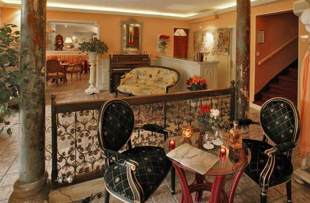 Hostellerie Du Passeur - Hotel & Restaurant - Climatisation Et Piscine Chauffee Les Eyzies Экстерьер фото